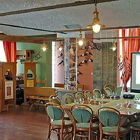 Hotell Skopje 3*